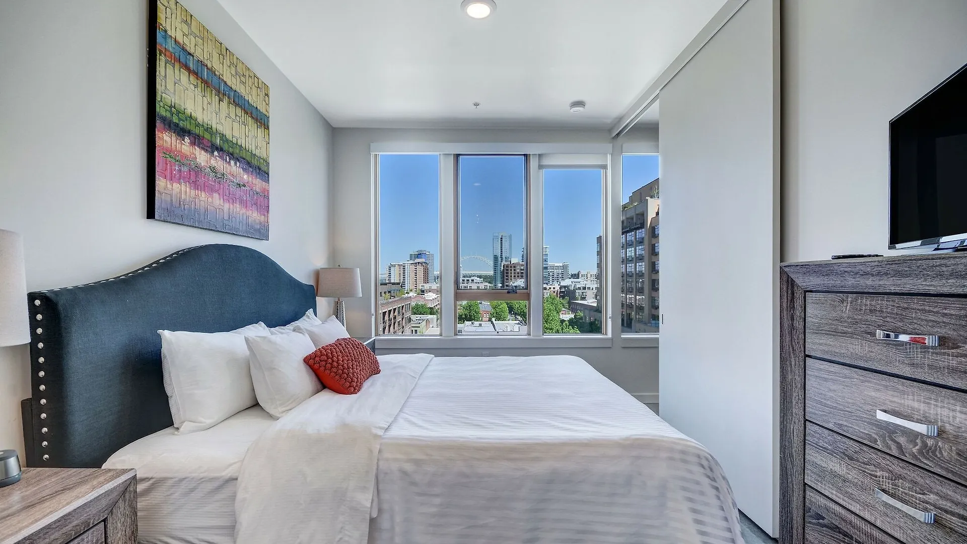 Oakwood Portland Pearl District Apartment